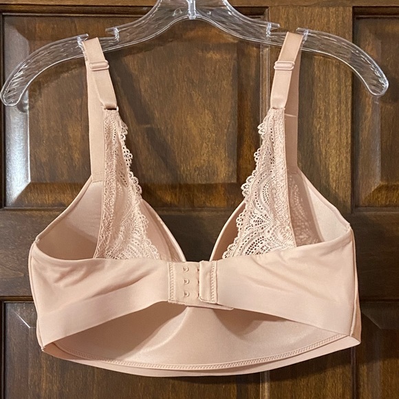 Soma Embliss Luxe Lace Back Wireless Bra 38DD - Picture 6 of 10